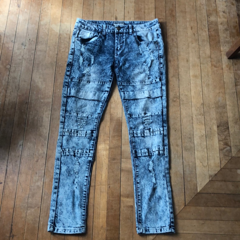 Men’s 30x30 Light Washed Streetwear Jeans